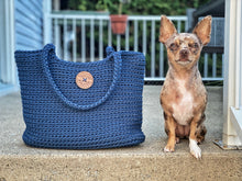 Charger l'image dans la galerie, Sac fourre-tout fait à la main - Bleu denim - sur commande