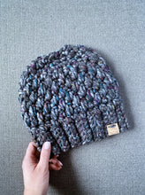 Charger l'image dans la galerie, Tuque pour chignon doux novembre - Prêt à partir