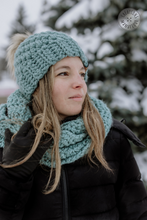 Charger l'image dans la galerie, Foulard infini - Sur commande - Couleur au choix