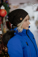 Charger l'image dans la galerie, Tuque molle (beanie mince) - noire avec fil doré - Sur commande