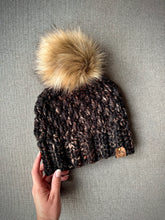 Charger l'image dans la galerie, Tuque amande grillée - Sur commande