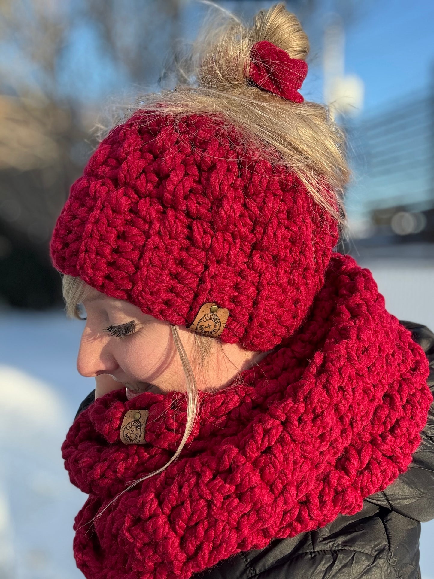 Messy bun hat - On order - Color of your choice