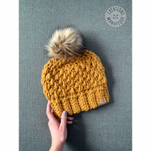 Charger l'image dans la galerie, Tuque Moutarde - Sur commande