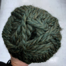 Charger l'image dans la galerie, Tuque molle (beanie laine épaisse) - Sur commande - Couleur au choix