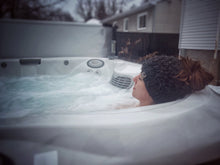 Charger l'image dans la galerie, Tuque pour chignon moutarde - Prêt à partir