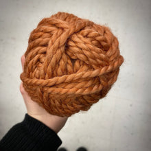 Charger l'image dans la galerie, Tuque molle (beanie laine épaisse) - Sur commande - Couleur au choix