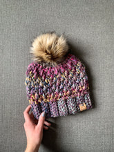 Load image into Gallery viewer, Candy Crush beanie - Ready to go
