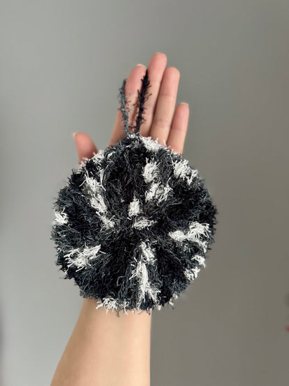 Éponge exfoliante faite à la main - Noir mix