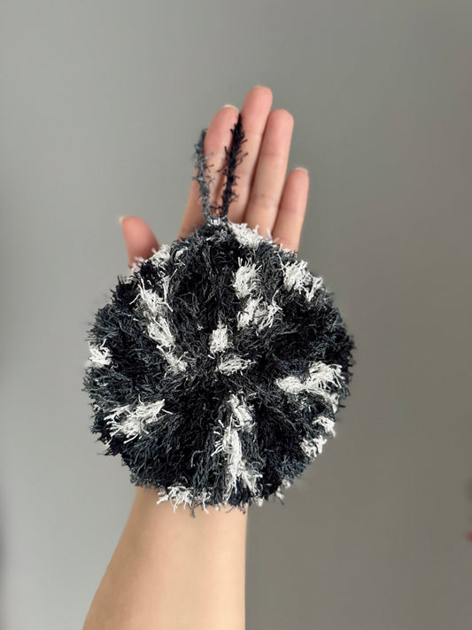 Éponge exfoliante faite à la main - Noir mix
