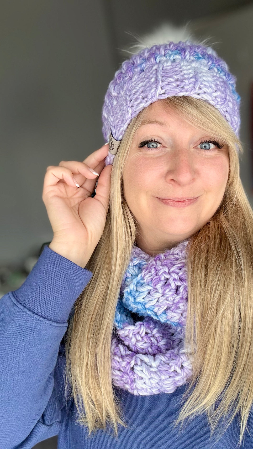 Tuque & foulard infini - Lilas bleu & blanc - Prêt à partir
