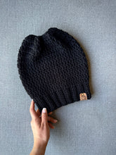 Charger l&#39;image dans la galerie, Tuque molle / beanie - Couleur unie - Sur commande
