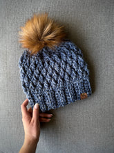 Load image into Gallery viewer, Soft wool-free beanie - Heather blue - Ready to go
