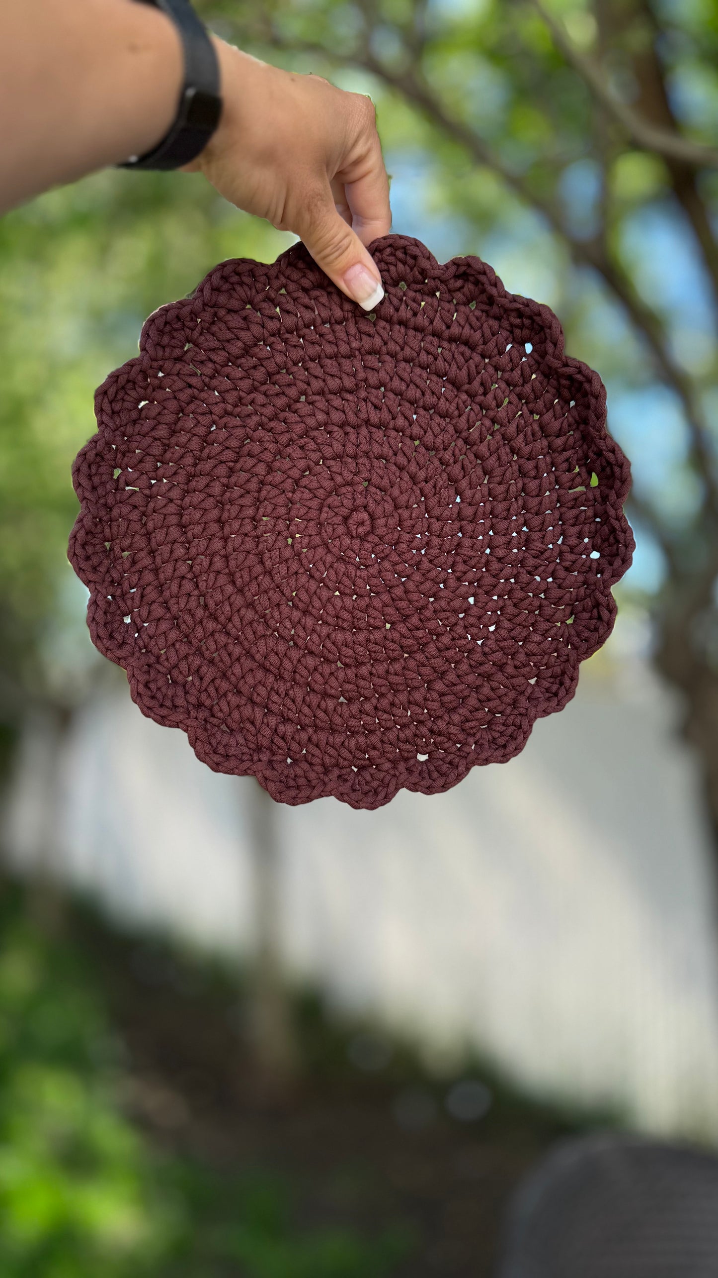 Sous-plat au crochet brun chocolat