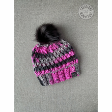 Load image into Gallery viewer, Soft tuque without wool - Black licorice - On order
