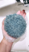 Load image into Gallery viewer, Handmade exfoliating sponge - Mauve mix
