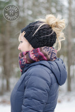 Load image into Gallery viewer, Black &amp; gray bun beanie - Ready to ship
