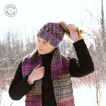 Load image into Gallery viewer, Black &amp; gray bun beanie - Ready to ship
