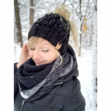 Load image into Gallery viewer, Black &amp; gray bun beanie - Ready to ship
