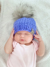 Load image into Gallery viewer, Navy baby beanie - Unique creation - Ready to ship
