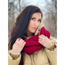 Load image into Gallery viewer, Infinity scarf - On order - Color of your choice

